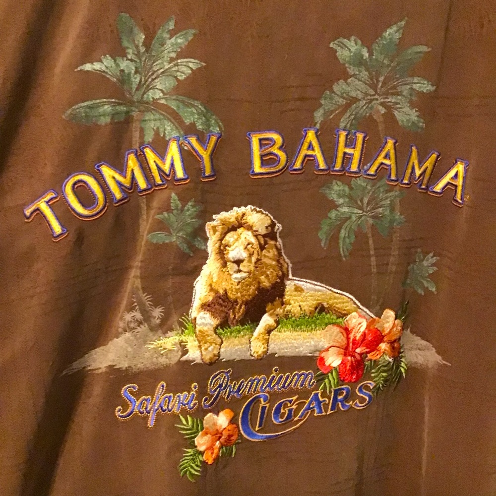Tommy Bahama Embroidered Casual Dress Shirt